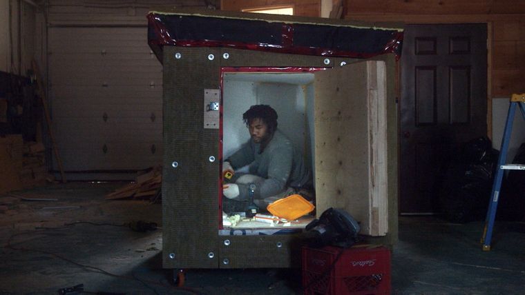 a young Toronto carpenter building life-saving shelters